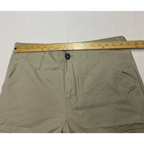 guess cargo shorts Men’s Size 32 Color Beige Cargo Pockets - Picture 9 of 10